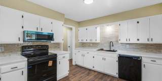 703 SE Sullivan Dr - COMING SOON! Gallery 7