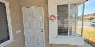 Charming Burbank Retreat with Spacious Yard & Modern Comforts Gallery 6