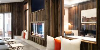Avalon Lakeside Gallery 20