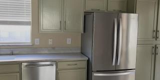2463 E Springfield Place 2463 E Springfield Place Gallery 1