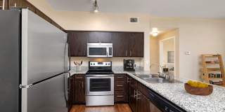 Campana Crown Valley Apartments Gallery 1