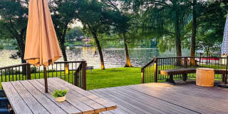 *** Lake Austin House * Waterfront * Lush 2 Acre Yard w/ Boat Dock * Pet Friendly * Fully Furnished, Renovated w/ Boat Slip *** *** Lake Austin House * Waterfront * Lush 2 Acre Yard w/ Boat Dock * Pet Friendly * Fully Furnished, Renovated w/ Boat Slip *** Gallery 1