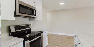 1134-1136 GILMORE Avenue Gallery 10
