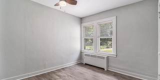 508 West PARKDALE Avenue Gallery 13