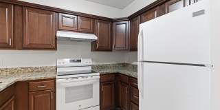 Convenient Turnkey Living in Colony Cove Gallery 7
