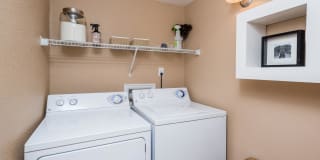 Apres Apartment Homes Gallery 15