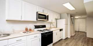 1505 HARVARD Street NW Gallery 24