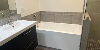 True Beauty! SOLAR Gallery 33