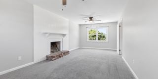 **WATERFRONT RENTAL WITH DEEP WATER ACCESS in Grandview Shores!** Gallery 9