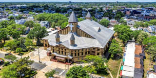 16 Abbott Avenue Gallery 55