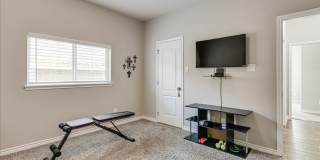 7610 Quartz - 3/bedroom 2/bathroom - $2195/month Gallery 32