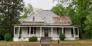 507 S Three Notch Street Gallery 1