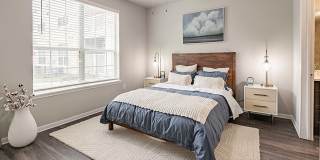 Grand Parkways - Senior Housing Gallery 10