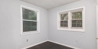 Spacious 3bd/2ba in Capitol View w/ Huge Fenced-In Backyard! Gallery 10