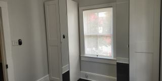 Charming Railroad-Style Townhouse Near Forsyth Park & Starland Gallery 11