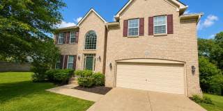 Large Home with Walkout Basement & Wet Bar For Rent Gallery 1