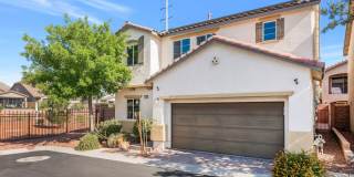 Check this Beautiful 2 story Home in a corner lot at end of the street Gallery 3