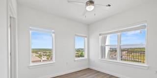 7013 E William Cannon Dr, #1102 Gallery 4