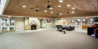 5200 South Lakeshore Drive #128 Gallery 8