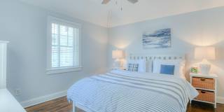94 Embury Avenue Gallery 23