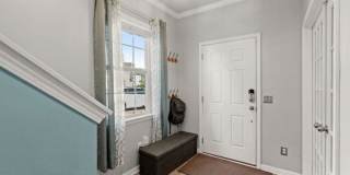 9821 English Elm Street Gallery 6