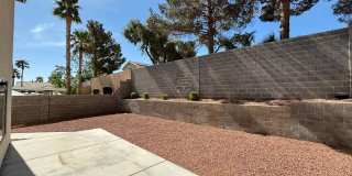Gorgeous 3Bed/2.5Bath, 2-Story home located in Summerlin Gallery 31