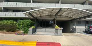 1 bedroom High Rise Living Downtown Gallery 3