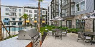 NOVEL Parkway Gallery 27