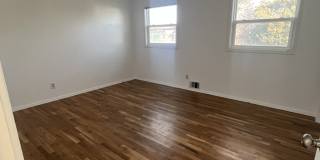 662 Budlong Street - 1 Gallery 10