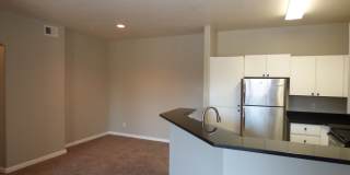 SOUTHPARK, BEAUTIFUL UPDATES, NEW BLACK GRANITE COUNTERS, NEW CARPET, STAINLESS APPLIANCES, GARAGE! Gallery 6