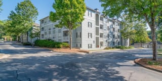 Jefferson at the Perimeter Apartments Gallery 26