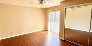 Arbor Village Condominium / Beautiful Update Unit / Refrigerator, Washer & Dryer included Gallery 21