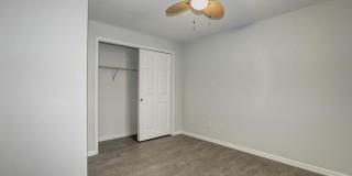 921 HILLSIDE LAKE TER #304 Gallery 9