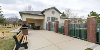 Top-Floor Serenity: Bright & Modern Fully Furnished Boulder Retreat Gallery 26