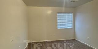 407 North Park Street Gallery 11