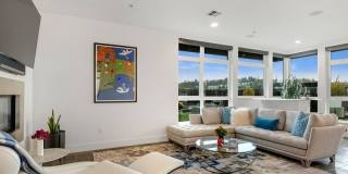 1760 N Northlake Wy Gallery 10