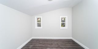 504 Morris Street Gallery 11