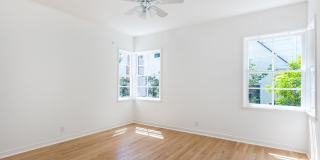 2091 Roosevelt Ave Gallery 15