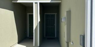 Beautiful Open Concept townhome in growing Middleburg!!! Gallery 1