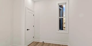 2921 W Oxford St. Gallery 24
