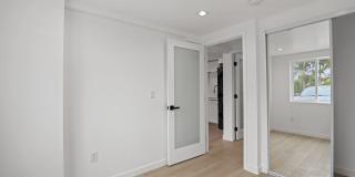 2561 W Avenue 30 Apartments Gallery 51