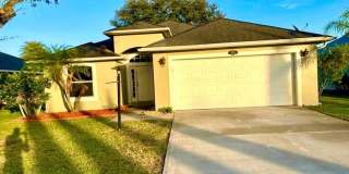 984 TAVERNIER CIRCLE NE Gallery 1