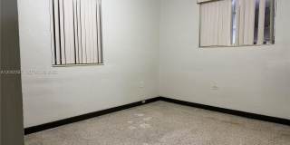 251 SW 69th Ave Gallery 11