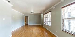 3104 49th Street Gallery 5