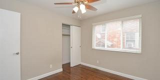 7359 Balson Avenue Gallery 24