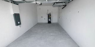 SPACIOUS 3Bd / 2Ba /1 C SINGLE FAMILY HOUSE AVAILABLE Gallery 3