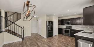 Fantastic Home in the Desirable Sterling Hills Neighborhood Gallery 10
