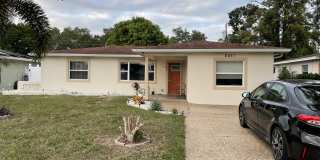 6451 43rd Avenue North Gallery 1