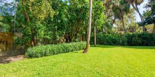 725 Dahlia Lane Gallery 20