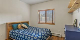 SEASONAL FURNISHED HOME Gallery 25